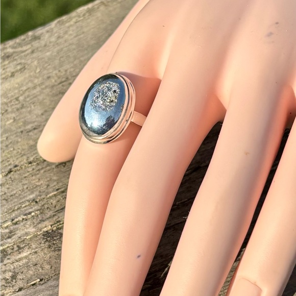 Platinum Aura Druzy Ring